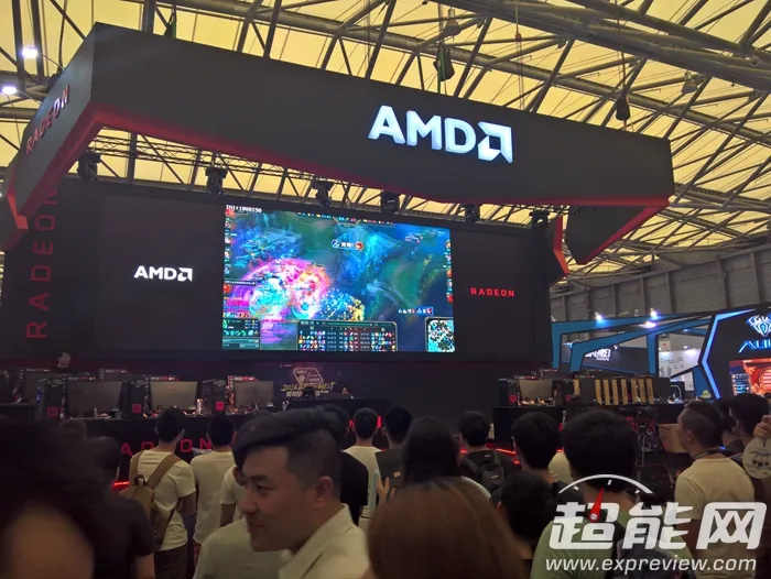 Chinajoy 2016特色内容（二）：AMD展区赏析：游戏就要玩真的