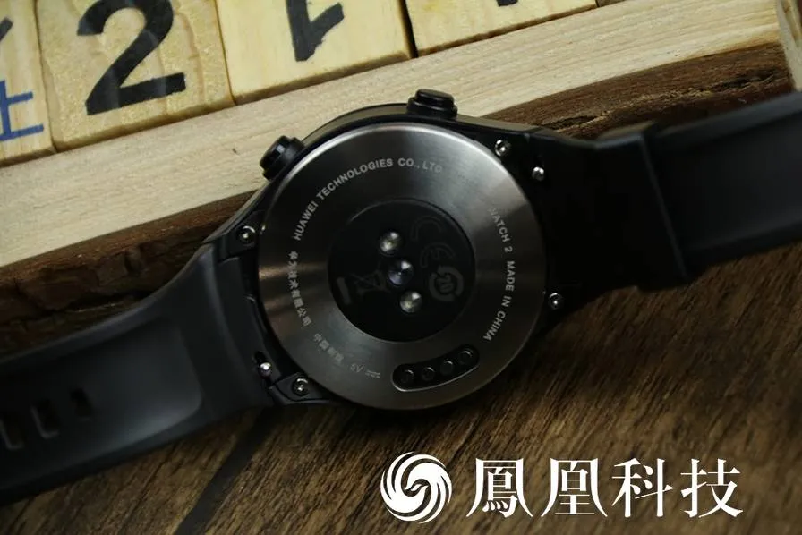 HUWEI WATCH 2体验：贴身运动伴侣 不再依赖手机