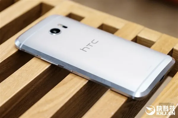 3799元/骁龙652！HTC 10高清上手图赏：又要逆天