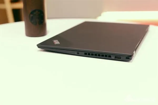 2017款ThinkPad X1 Carbon评测：还是熟悉的味道