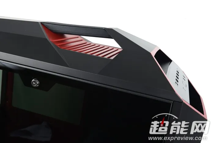 旗舰中的战斗机，酷冷至尊Mastercase Maker 5t新品图赏