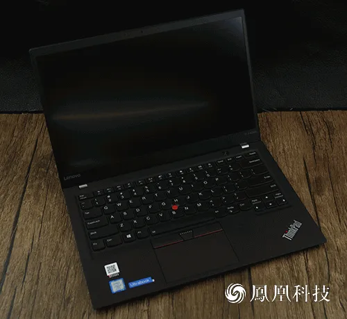 ThinkPad X1 Carbon 2017体验：经典与创新的碰撞