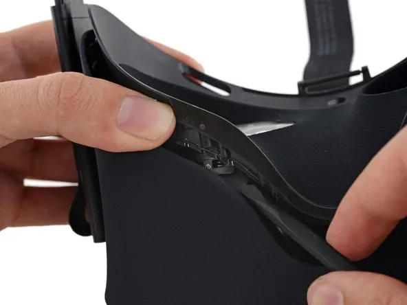 iFixit小组：Oculus Rift这玩意太难拆了！