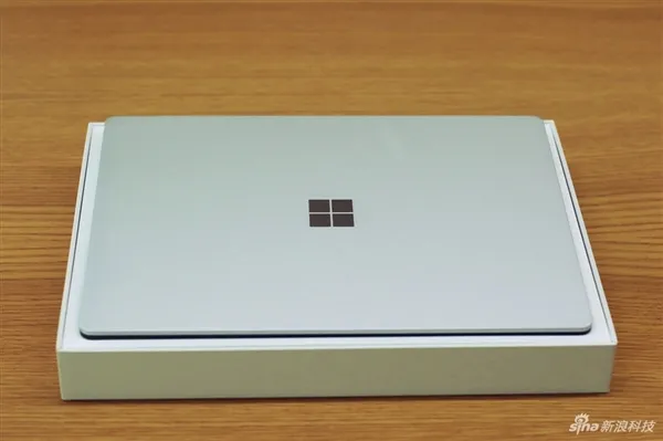 7688元！国行Surface Laptop开箱：13寸最强轻薄本