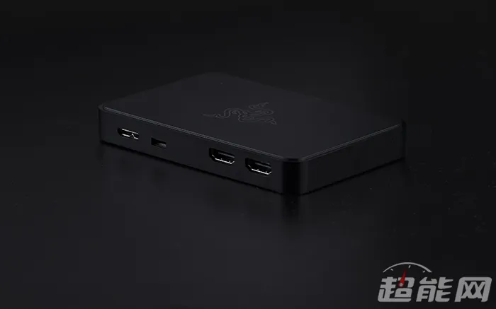 Razer Ripsaw锯齿鲶视频采集盒图赏：主播的掌上利器