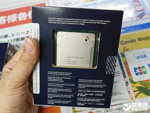 8.1万元人间毒物！Intel 28核铂金版Xeon 8180零售上市