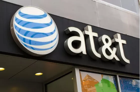 AT＆T CEO：希望能在年底完成时代华纳850亿美元的并购案