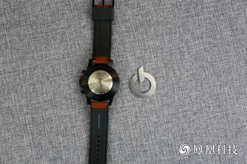 Fossil Q Nate智能手表体验：为传统腕表做加法