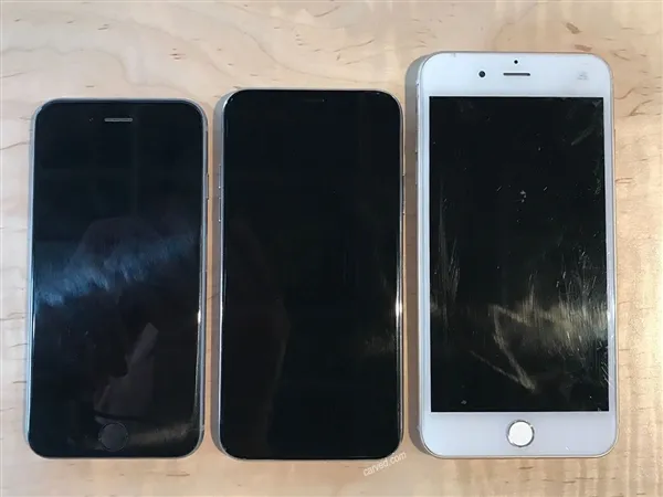 iPhone 8S Max曝光！尺寸惊人 屏占比逆天