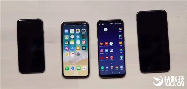 iPhone 8原型机“亮屏”！对比7代/三星S8震撼