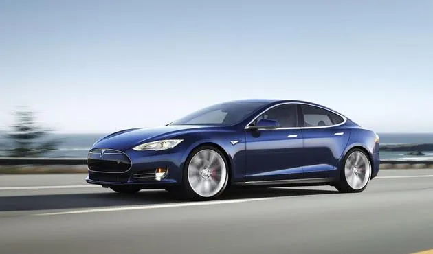 特斯拉Model S单次充电续航里程创1000公里记录