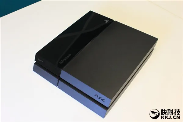 Xbox情何以堪！索尼公布PS4主机销量：爆多