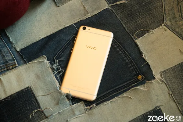 [多图]照亮你的脸庞 vivo X7图赏