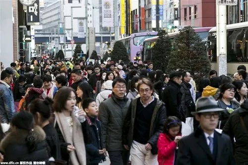 日韩惊恐：百万中国游客春节爆买