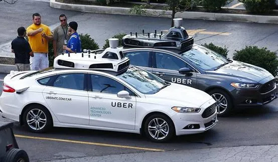 走出电影院忍不住想吐槽：2029年金刚狼还开uber