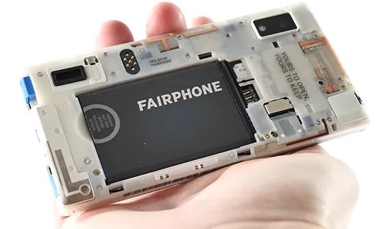 [视频]模块手机Fairphone 2体验：系统流畅但样子很丑