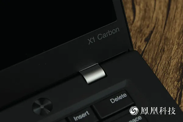 ThinkPad X1 Carbon 2017体验：经典与创新的碰撞