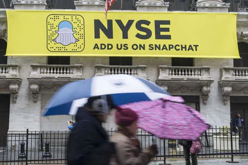 Snapchat母公司更新招股书：融资32亿美元 3月上市