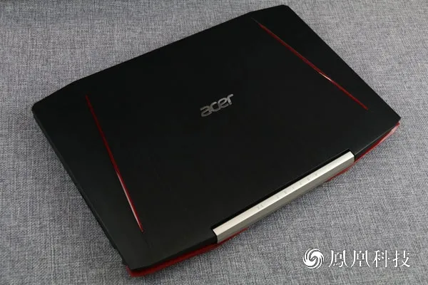 宏碁Aspire VX15体验：黑红配色 全开特效无压力