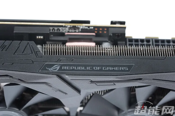 华硕GTX 1080 Ti Strix OC评测：展翅高飞的猫头鹰