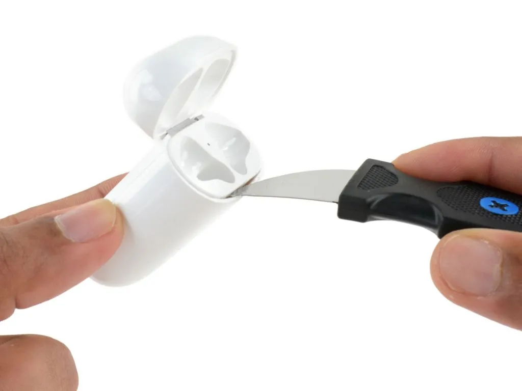 iFixit拆解AirPods：没有修复的可能