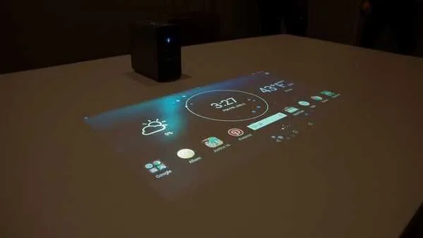 索尼黑科技：Xperia投影仪射出的Android可以触摸
