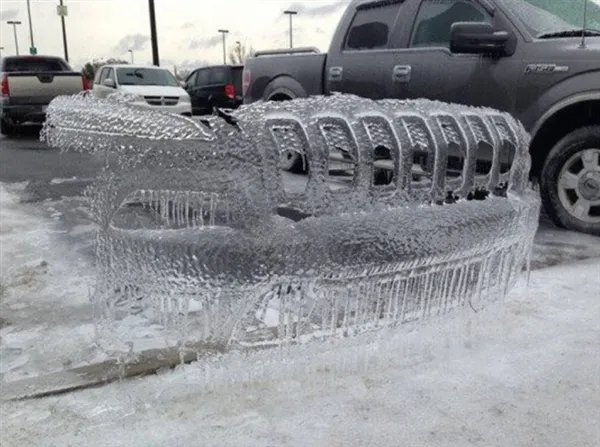 看看日本网友是怎么晒大雪的