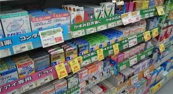 流言揭秘：日本眼药水滴出干眼症？证据不足