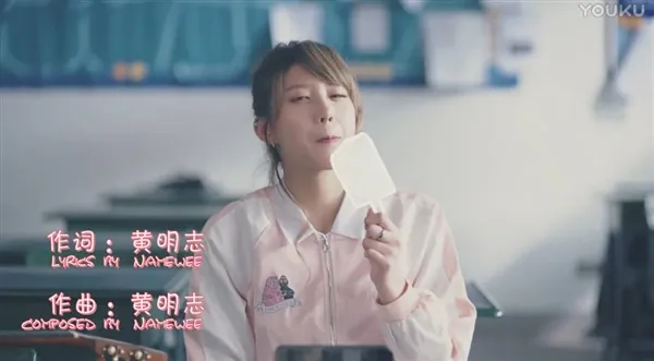 微软小冰发布首个MV《好想你》：马来西亚女神献唱