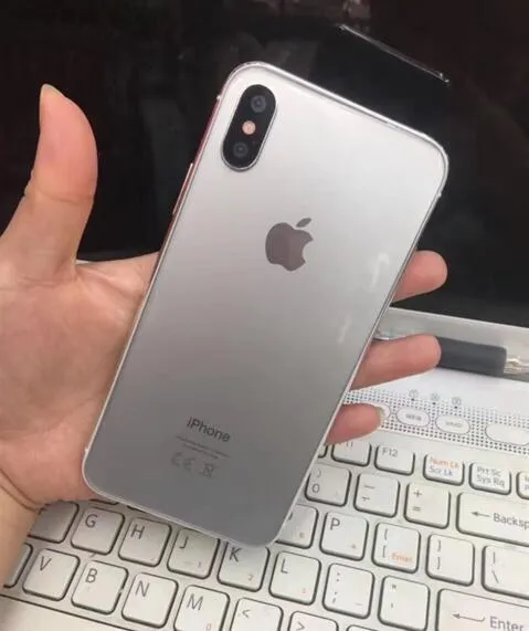 iPhone 8真机曝光:屏占比创新高 后置双摄加入AR技术