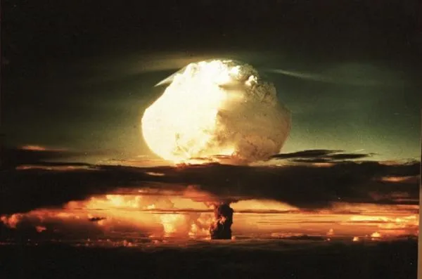 徐令予：研制原子弹 美国为何要夸大核物理的作用