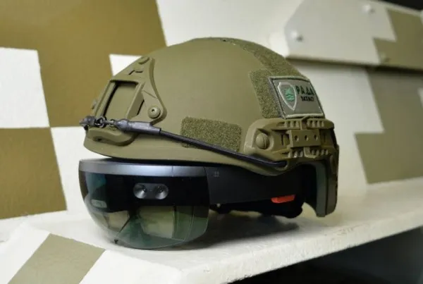 [图]乌克兰士兵欲用微软HoloLens作战