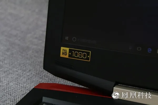 宏碁Aspire VX15体验：黑红配色 全开特效无压力